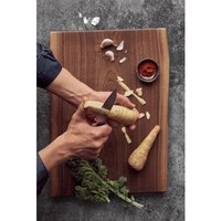 Фото Нож для овощей Fiskars Titanium 1027297